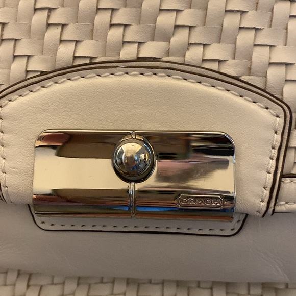 Gorgeous Coach bag - Picture 9 of 10